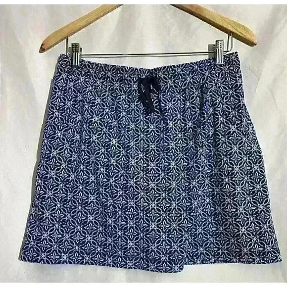 T by Talbots Faux Wrap Skort Size Mp Blue White Medallion Print Pockets - Picture 1 of 8